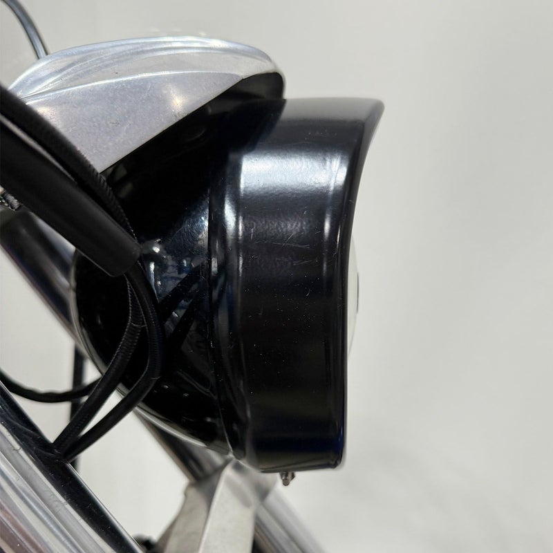 MCS バイザースタイル 5-3/4インチヘッドライトトリムリング　ブラック-01