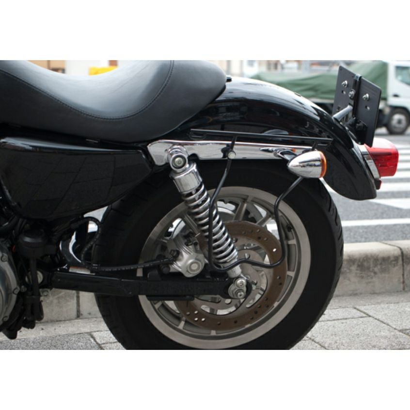 寺田モータース スポーツスター用サドルバッグサポート ブラック-02