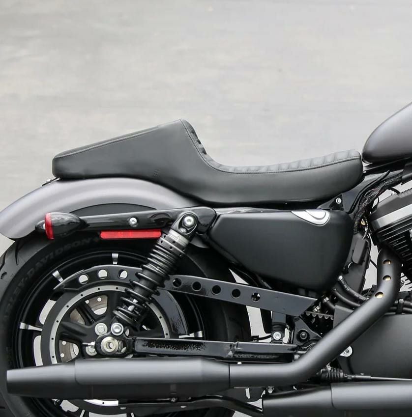 スポーツスター サドルマン・シート｜ハーレーカスタムパーツ専門店