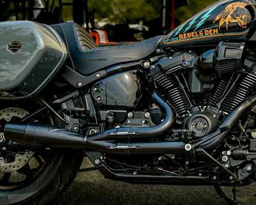 SAWICKI ショーティー・2in1フルエキゾーストマフラー ブラック/ブラックエンド M8ソフテイル-02