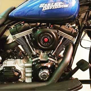 パフォーマンスマシン エアクリーナー Vintage ブラック |ハーレー