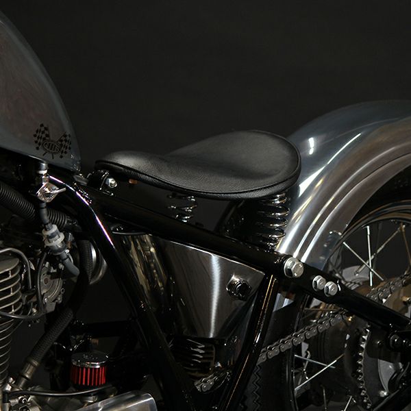 GOODS GOODサドルシート スムース ブラック-03