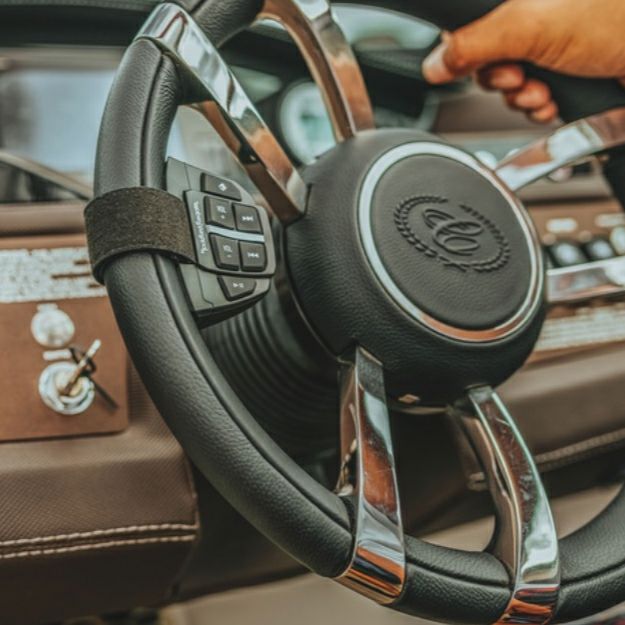 Rockford Fosgate ブルートゥース ユニバーサルコントロールユニット-02