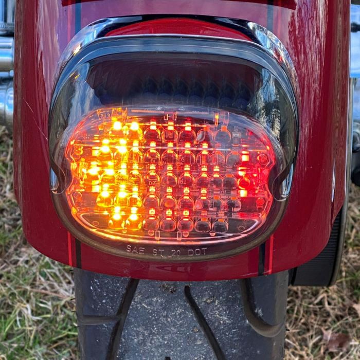 Custom Dynamics ロープロファイル・ターンシグナル内蔵LEDテールライト ウィンドウ無 レッド-02