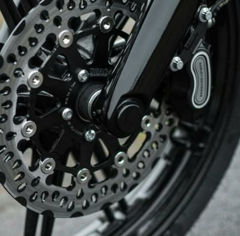 アクスルカバー｜ハーレーカスタムパーツ専門店