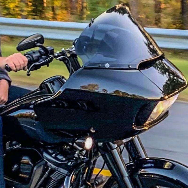 クロックワークス ウィンドシールドトリム ロードグライド用 ブラック