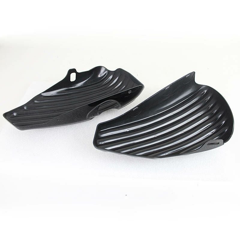 V-Twin フィンデザイン サイドカバー グロスブラック　2004～2013 スポーツスター-04
