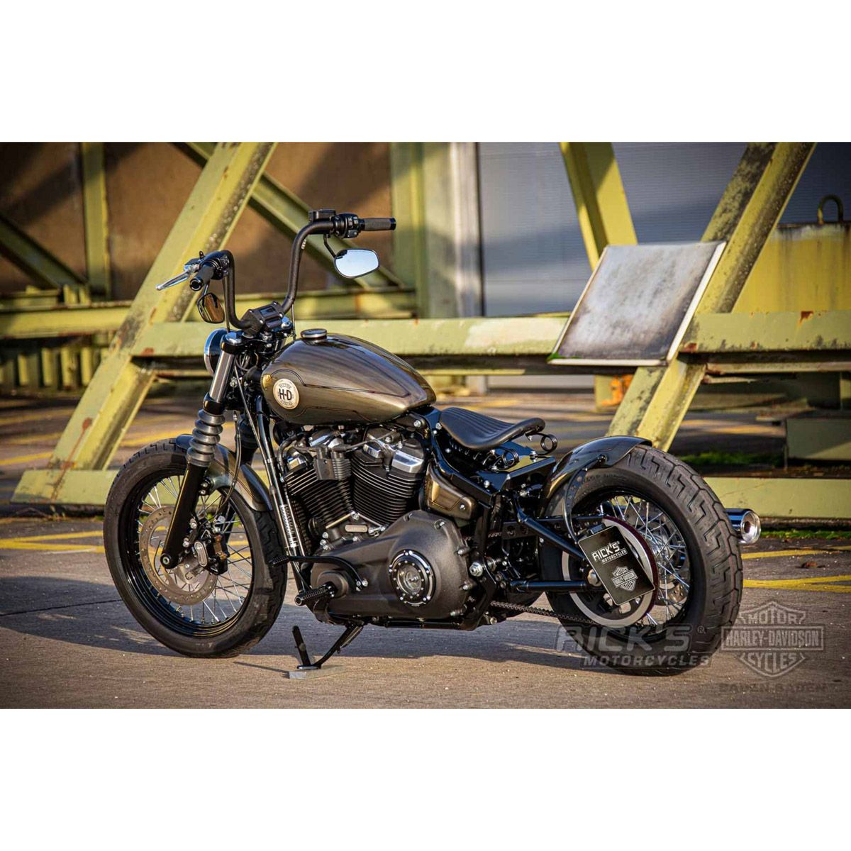 Ricks Motorcycles M8ソフテイル用 ソロスプリングシート・コンバージョンキット-07