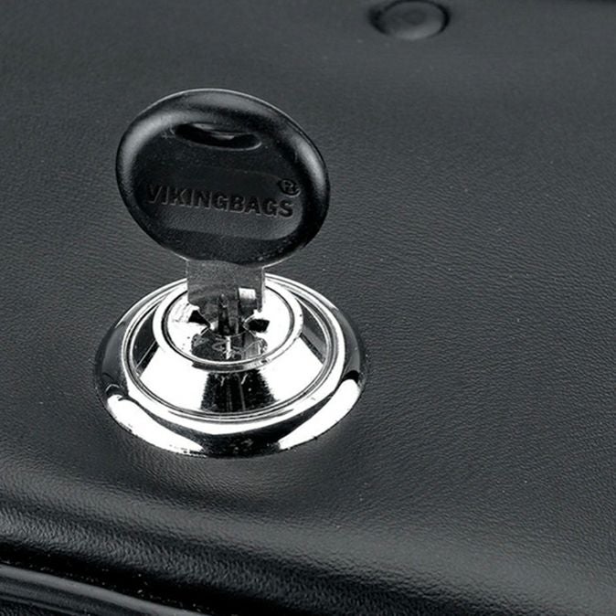 ハーレー・FXDL用 ダブルストラップ・ミディアムレザーサドルバッグ Viking Bags-05