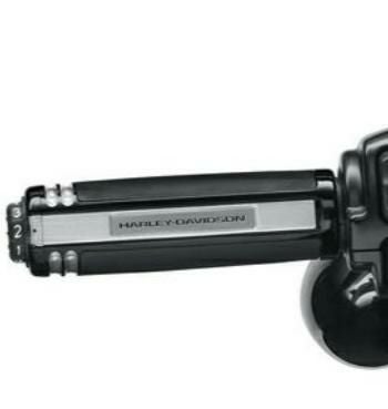 クローム＆ラバー エアフロー・ヒーテッドハンドグリップ |ハーレー