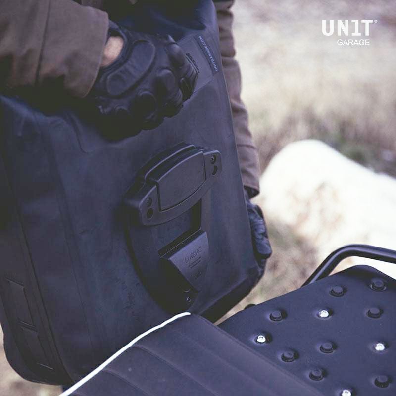 ハーレー パンアメリカ用 TPU・サイドパニアキット 左用 UNIT GARAGE-04