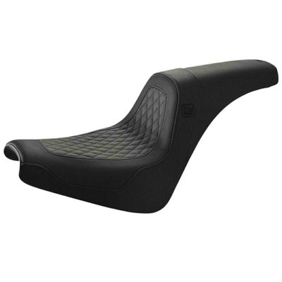 Saddlemen Speed Merchant PROシリーズ 2UPシート ストリートボブ 