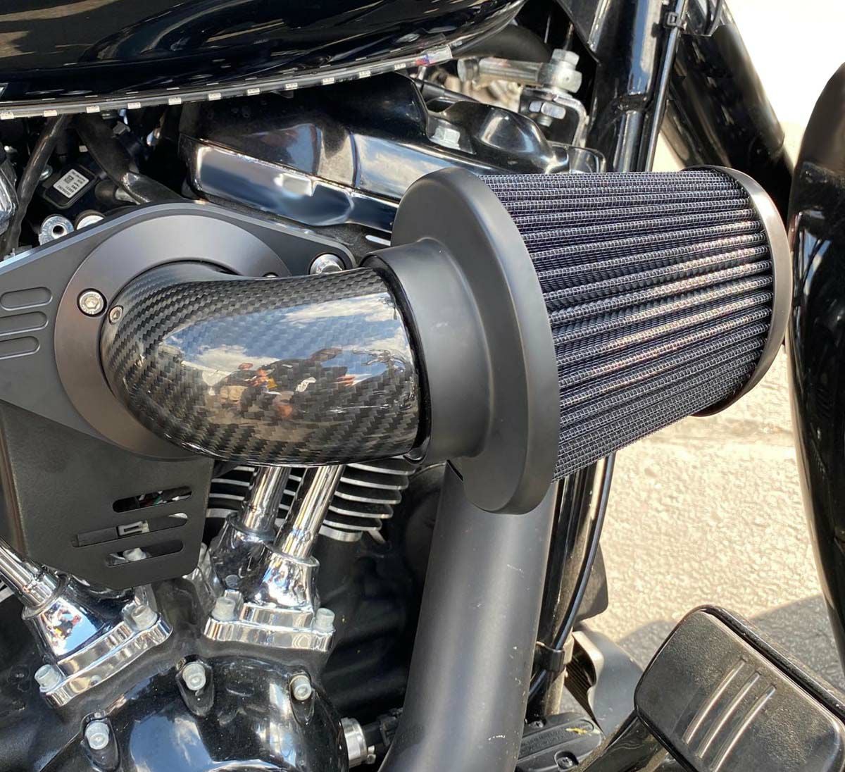 スクリーミンイーグル ヘビーブリーザー エリート エアクリーナー