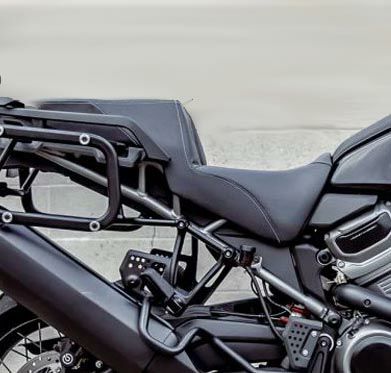Saddlemen パンアメリカ アドベンチャーツアー 2UPシート |ハーレー