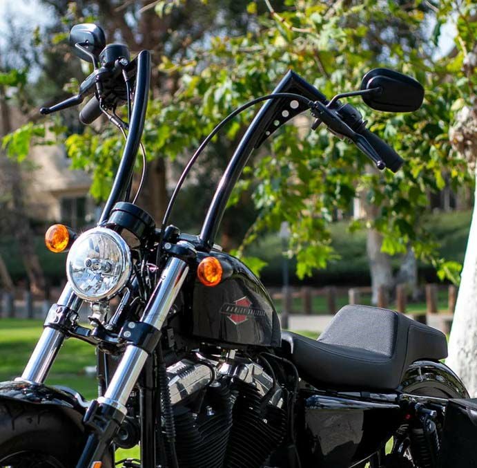 スポーツスター Iron Born ハンドルバー｜ハーレーカスタムパーツ専門店