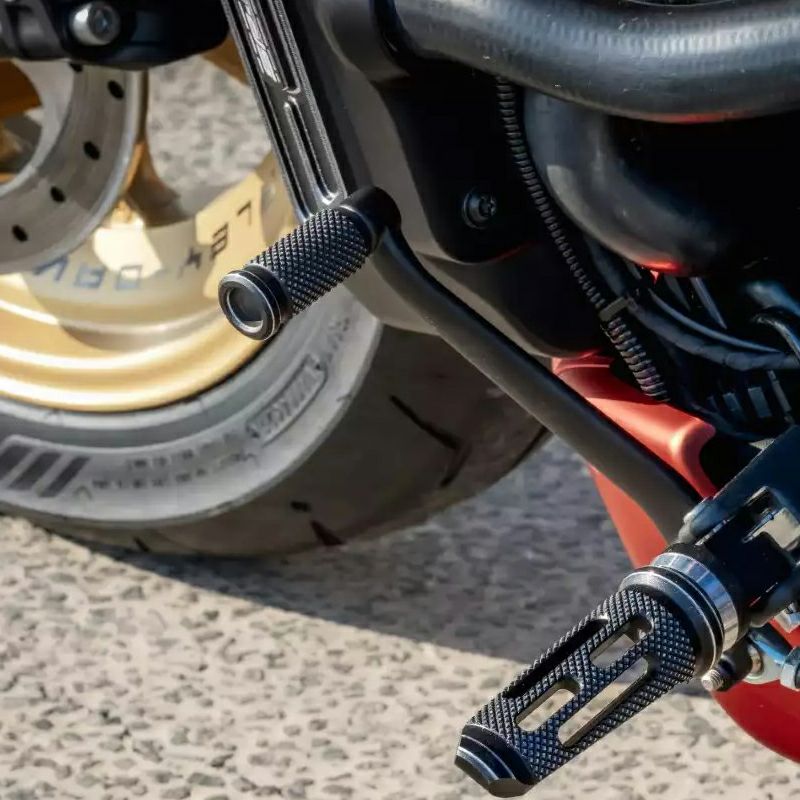 スポーツスターS RH1250S シフトペグ サテンカット Thunderbike