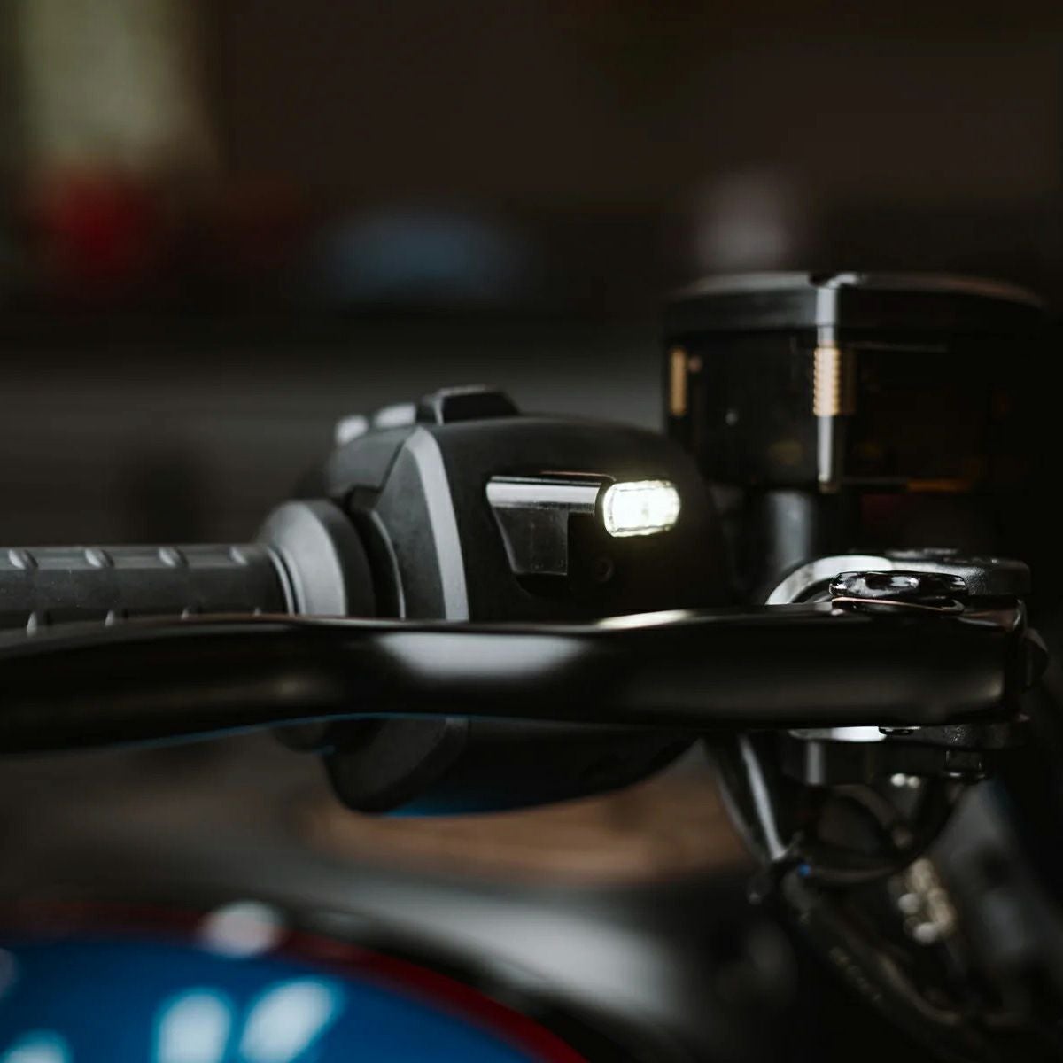 SportsterS(RH1250S) ライト＆ウインカー｜ハーレーカスタムパーツ専門店