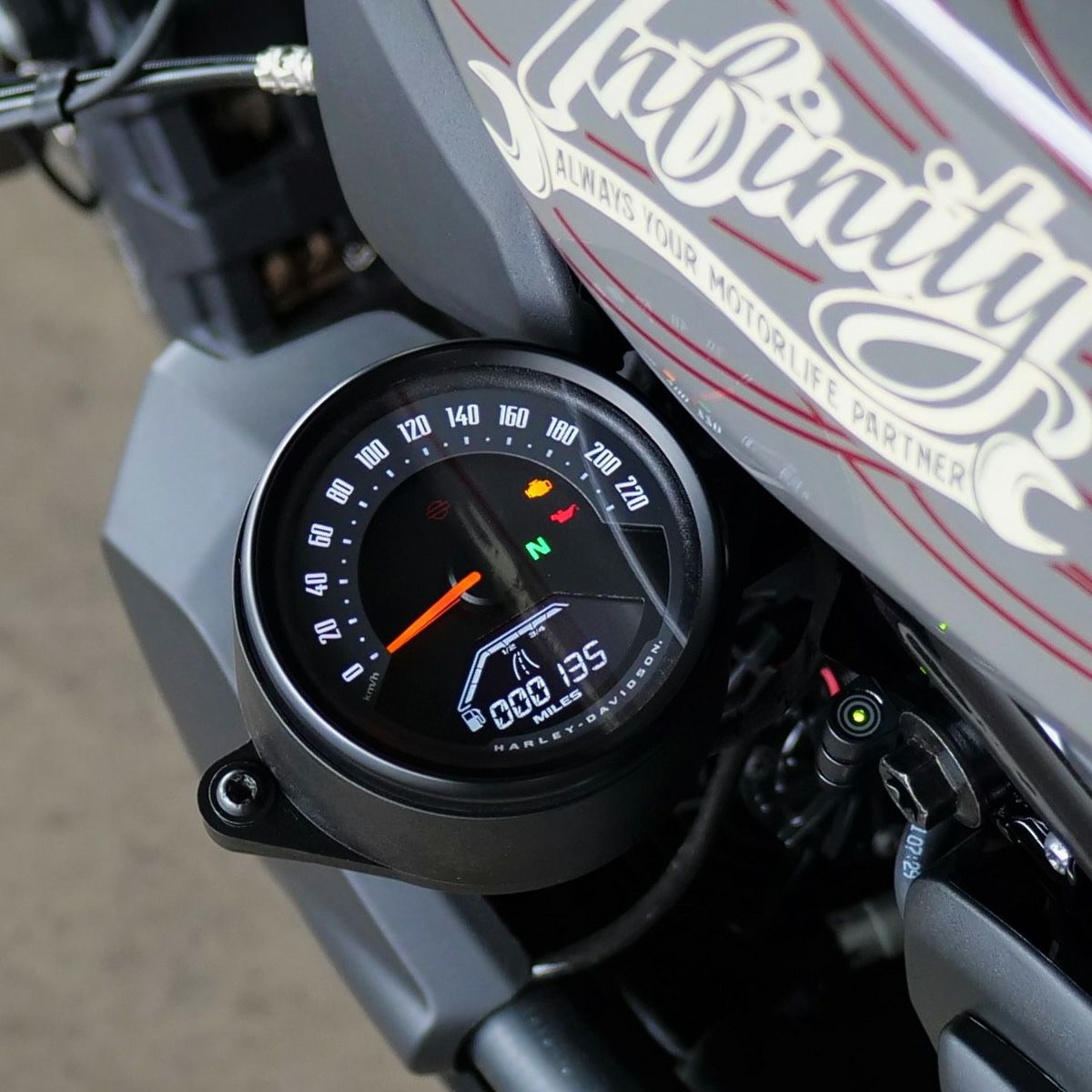 000000092533-01.jpg?size=m&w=