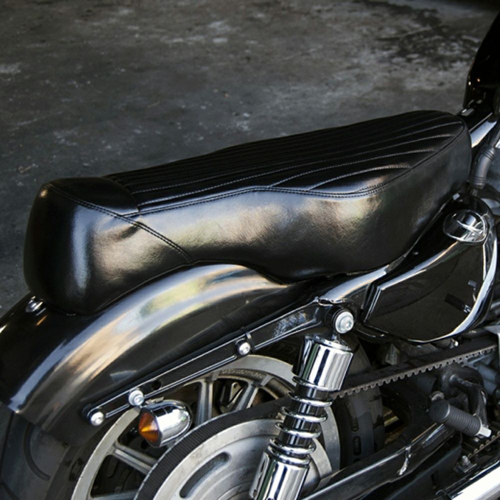 スポーツスター Early Iron ベイツタイプシート MOTOR ROCK01