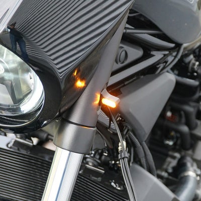 ハーレー ナイトスター RH975 Quick Stripe フロントターンシグナル 