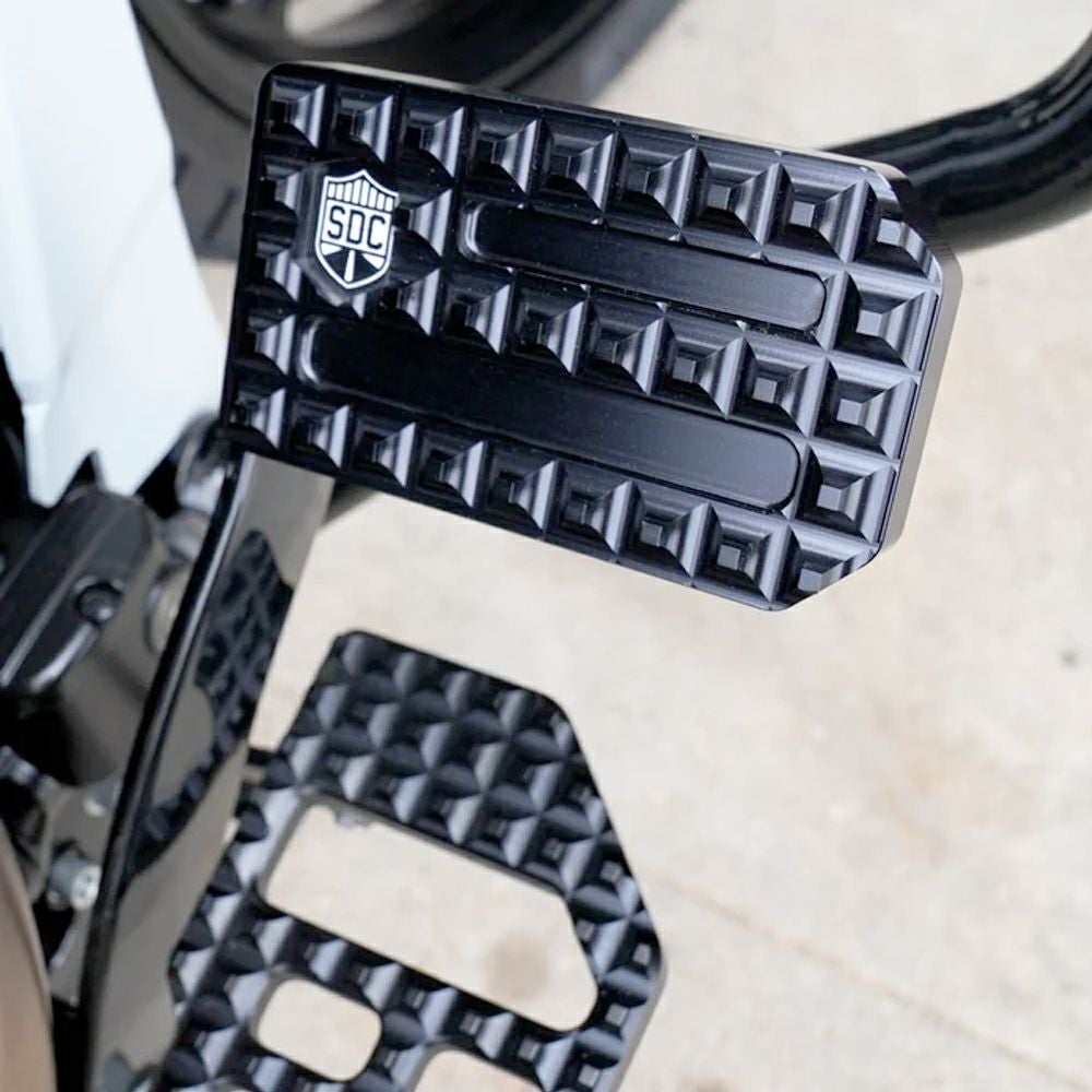 【特価商品】キジマ(Kijima) バイクパーツ ブレーキペダルカバー ワイド Webike | KIJIMA キジマ ワイドブレーキペダルカバー クロスカブ110