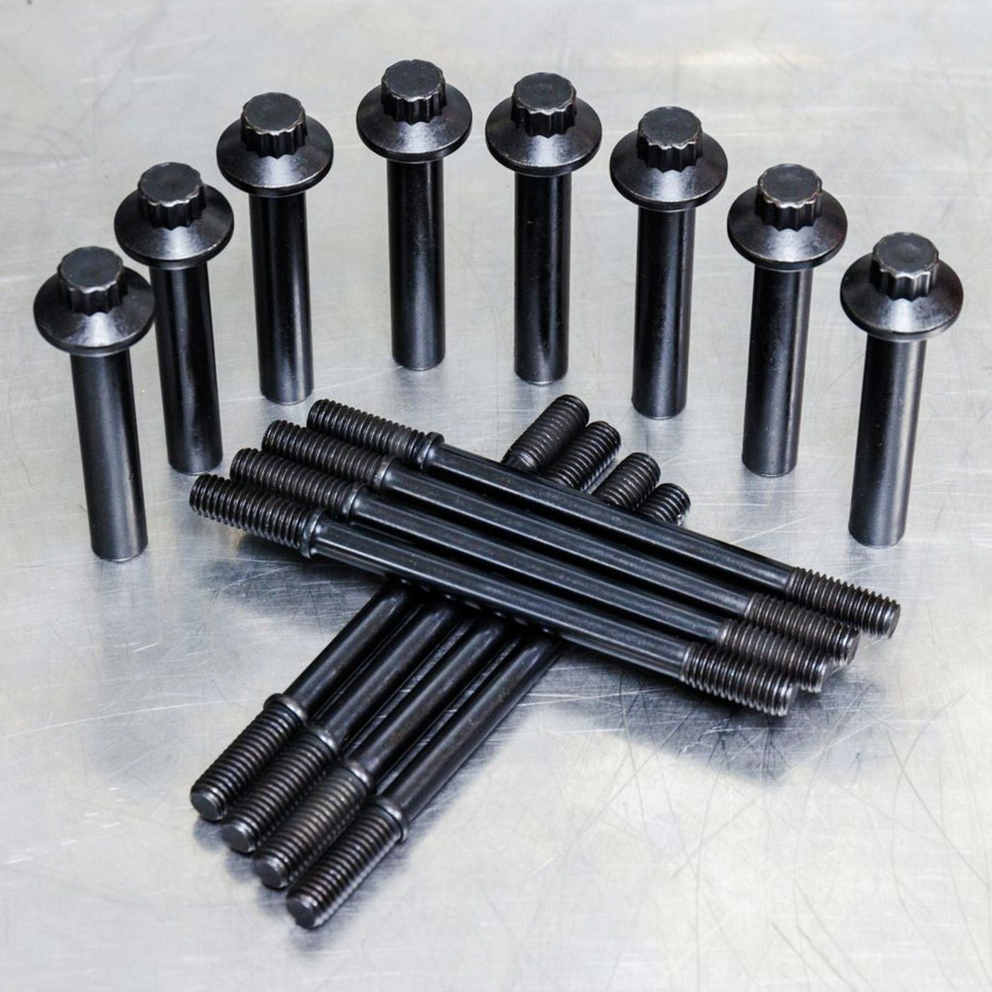 SALE】M8 ツーリング、ソフテイル、トライク シリンダースタッド