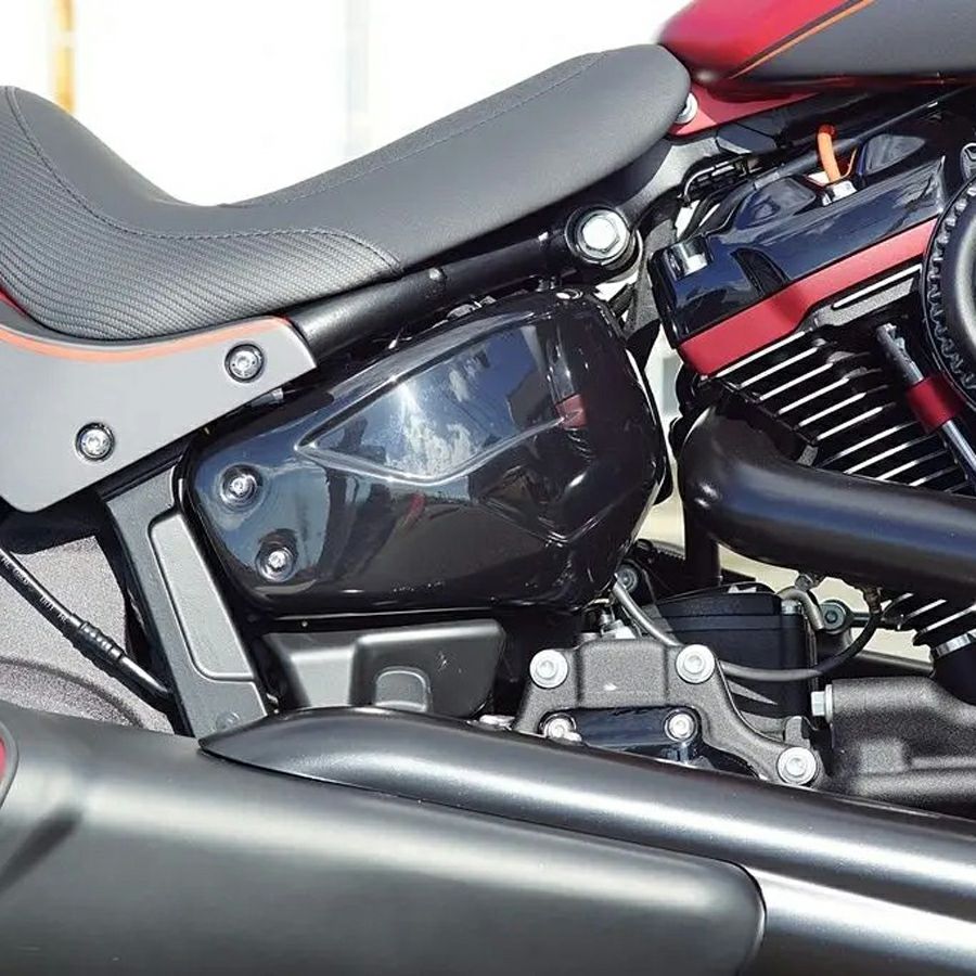 オイルクーラーカバー ブラック |ハーレーパーツ専門店 HDパーツ