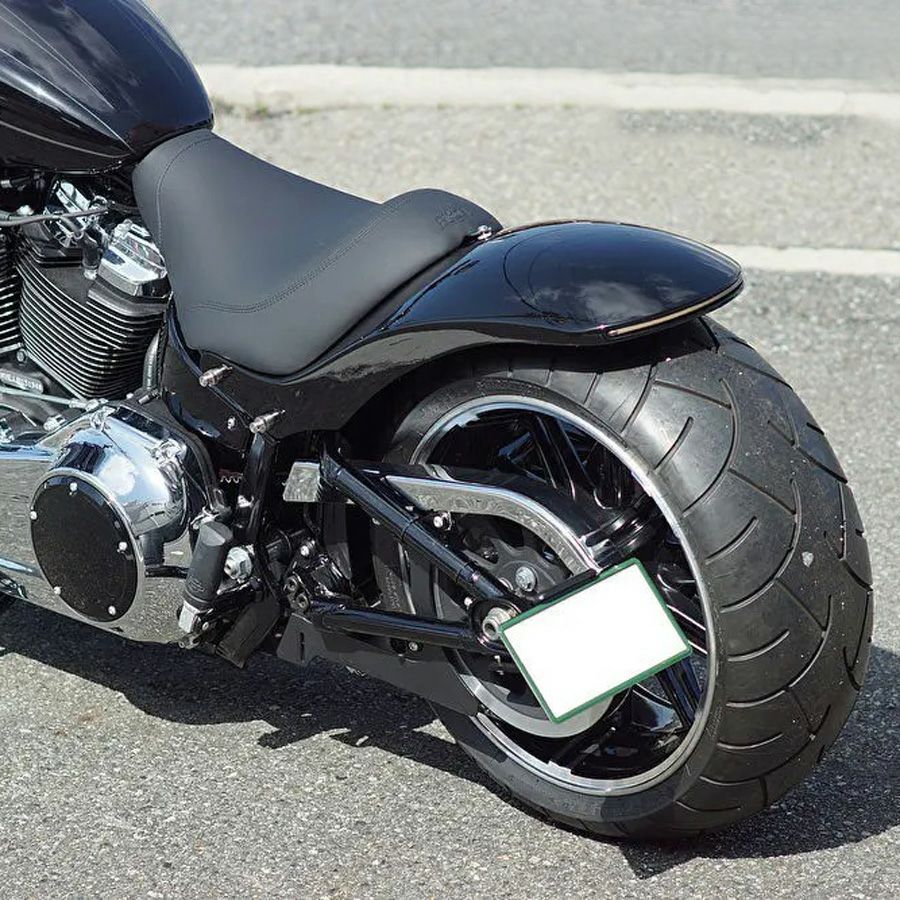 000000098313-01.jpg?size=m&w=