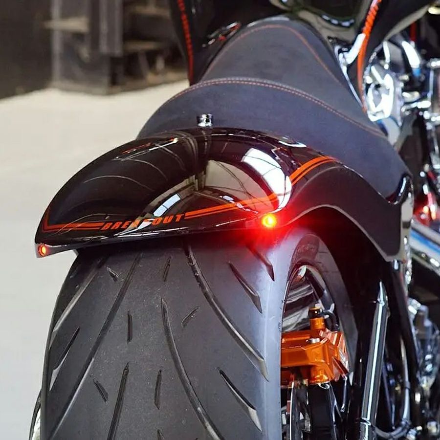 ソフテイル用リアフェンダーFXBRS、FXBR、FLFBS、FLFB用｜ハーレー