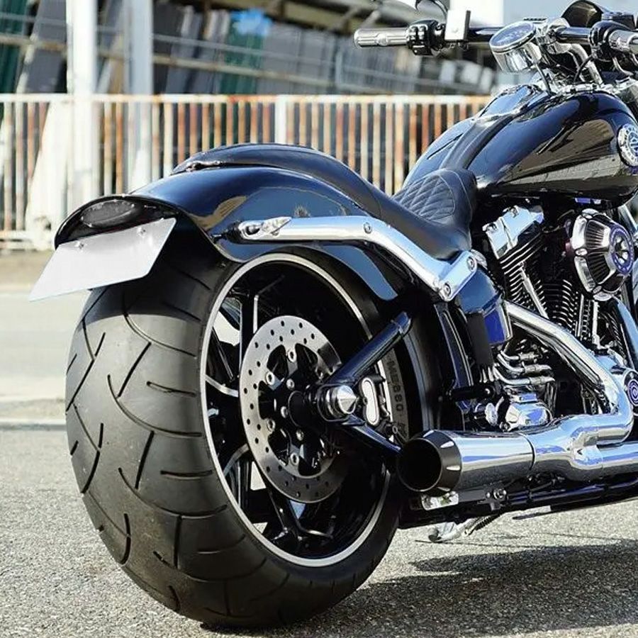 ソフテイル ブレイクアウト、ファットボーイ リアフェンダー ノイズ