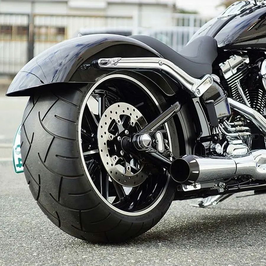 000000098408-01.jpg?size=m&w=