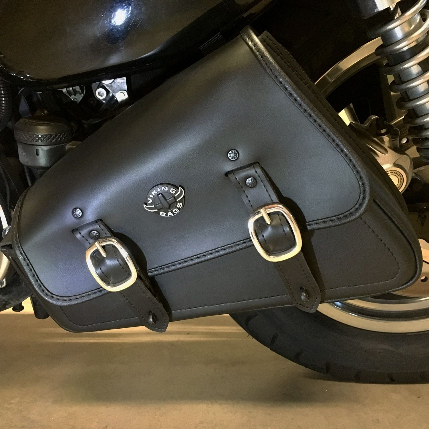スポーツスター スイングアームバッグ 4.8L Viking Bags |ハーレー