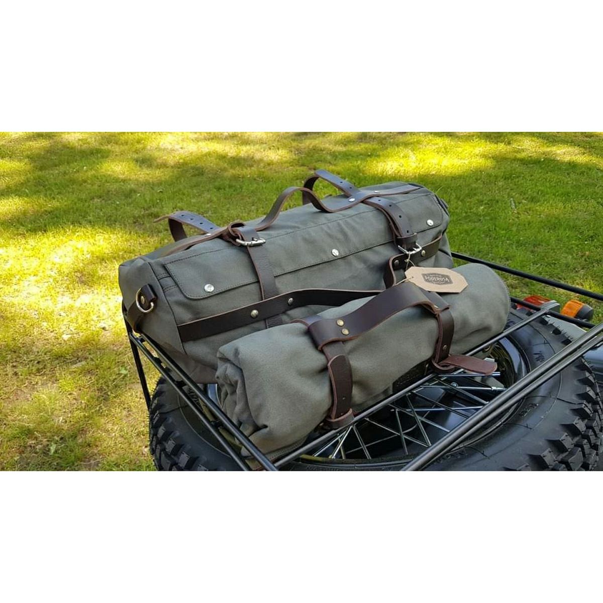 PODEROSA Shiraz クイックリリース・ダッフルバッグ 30L (グリーン