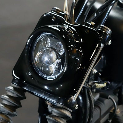 ダイナ、ソフテイル、スポーツスター、FXR Shark Demon 2 LEDヘッド 